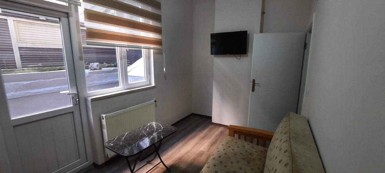 Taksim 52 Aparthotel Istanbul Bagian luar foto
