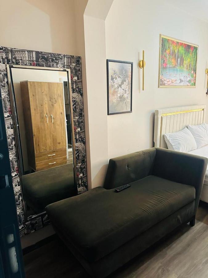 Taksim 52 Aparthotel Istanbul Bagian luar foto
